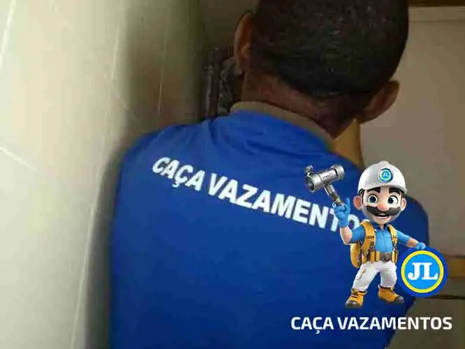 Técnico especializado em reparo de vazamento