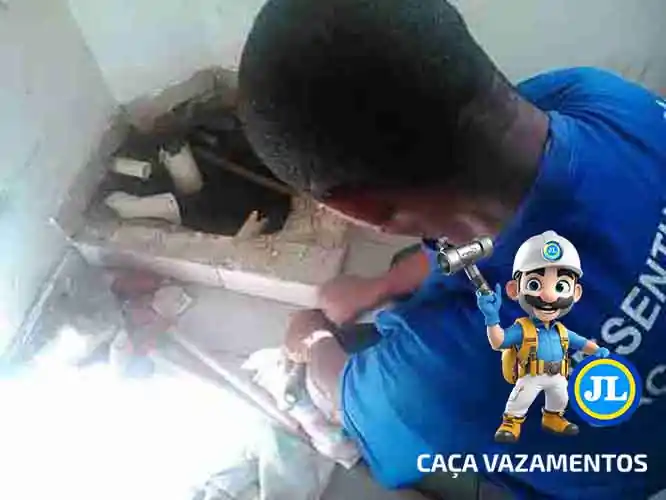 Empresa que detecta vazamentos de água barato conta alta