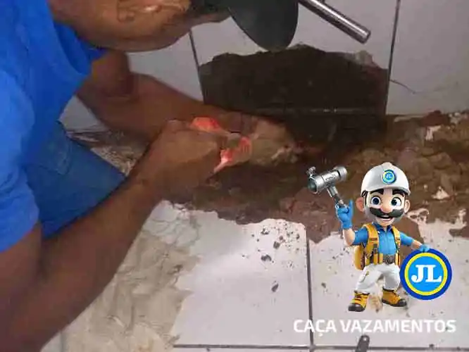 Técnico de infiltração de água